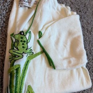 Rochelle of California Vintage White & Green Embroidered Frog Sweater